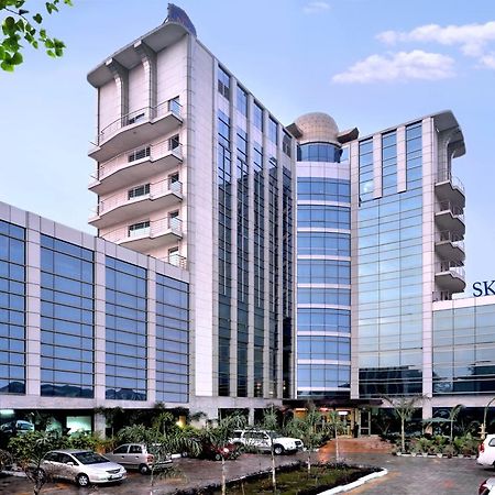 Skycity Hotel Gurgaon Exterior foto